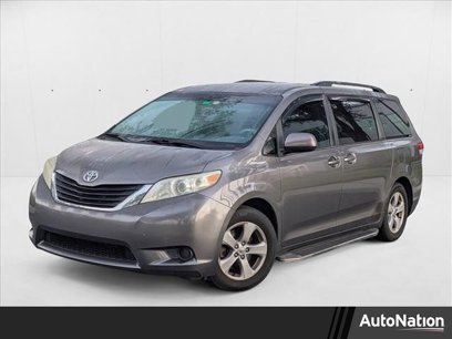 Used 2014 Toyota Sienna LE