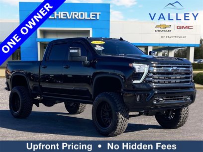 Used 2024 Chevrolet Silverado 2500 High Country w/ Midnight Edition