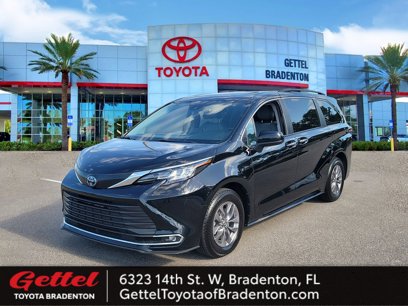 Certified 2023 Toyota Sienna XLE