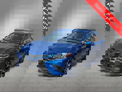 Used 2019 Toyota Camry SE