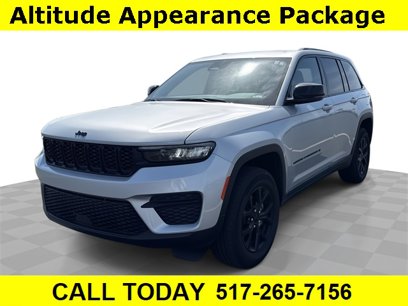 Used 2024 Jeep Grand Cherokee Altitude