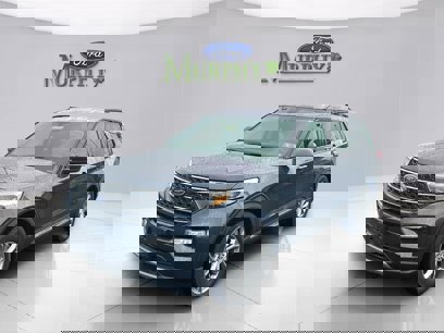 Certified 2022 Ford Explorer XLT w/ Equipment Group 202A