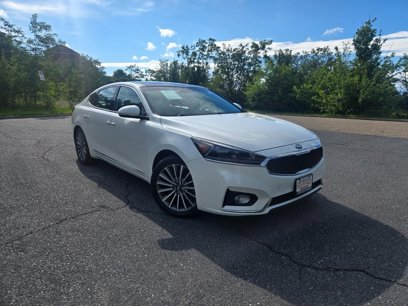 Used 2017 Kia Cadenza Premium w/ Luxury Package