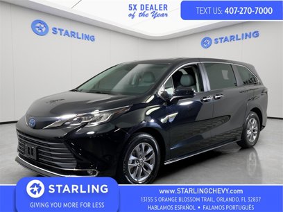 Used 2022 Toyota Sienna XLE