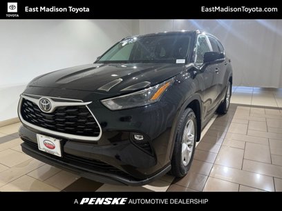 Used 2023 Toyota Highlander LE