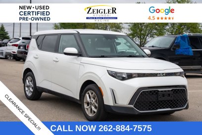 Used 2023 Kia Soul LX w/ LX Technology Package