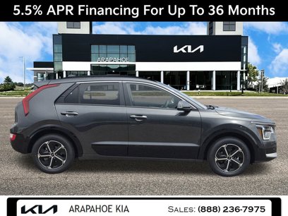 New 2025 Kia Niro SX