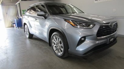 Used 2020 Toyota Highlander Limited