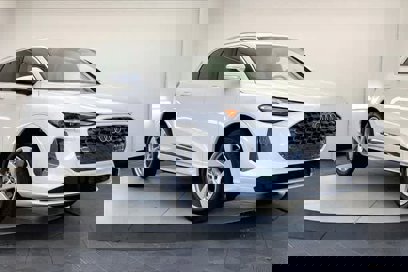 New 2025 Audi Q5 Premium Plus