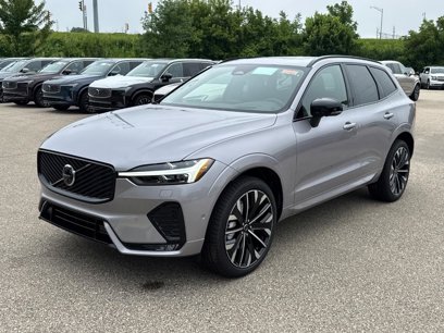 New 2026 Volvo XC60 B5 Ultra w/ Climate Package