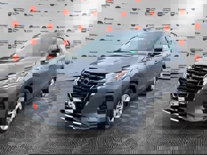 New 2025 Nissan Kicks Play S