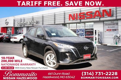 New 2025 Nissan Kicks S