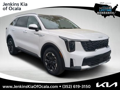 New 2025 Kia Sorento S