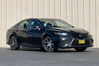 Used 2022 Toyota Camry SE