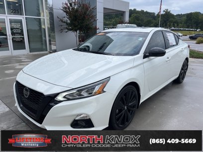 Used 2022 Nissan Altima 2.5 SR w/ Midnight Edition Package