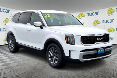 Used 2023 Kia Telluride LX