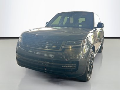 New 2025 Land Rover Range Rover SE