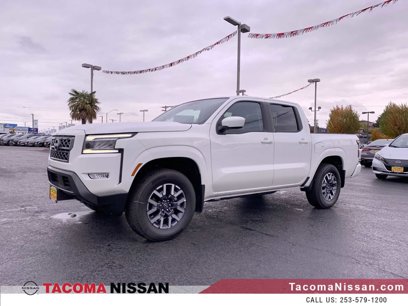 New 2024 Nissan Frontier SL w/ Technology Package