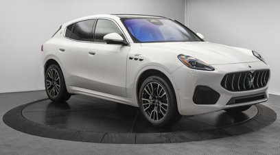 New 2024 Maserati Grecale GT