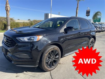Used 2023 Ford Edge SE w/ Black Appearance Package
