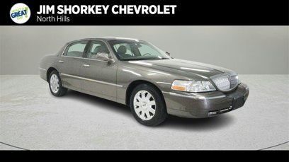 Used 2003 Lincoln Town Car Cartier