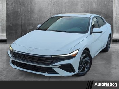 New 2025 Hyundai Elantra SEL
