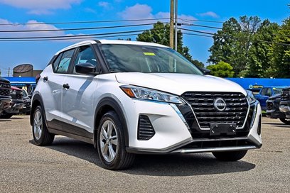 Used 2024 Nissan Kicks S