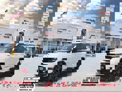 New 2025 Jeep Grand Cherokee L Limited w/ Black Appearance Package