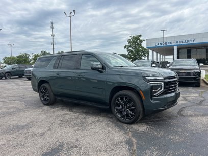 New 2025 Chevrolet Suburban RST w/ RST Capability Package
