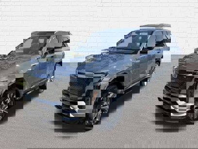 New 2026 Cadillac Vistiq Luxury w/ LPO, Floor Liner Package