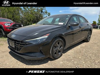Used 2021 Hyundai Elantra SEL w/ Preferred Accessory Package
