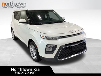 Used 2022 Kia Soul LX