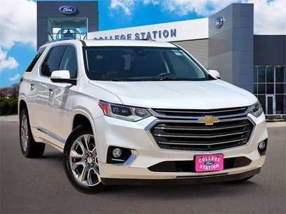 Used 2021 Chevrolet Traverse Premier w/ LPO, Floor Liner Package