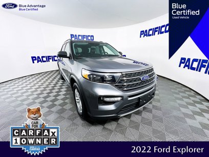 Certified 2022 Ford Explorer XLT w/ Equipment Group 202A