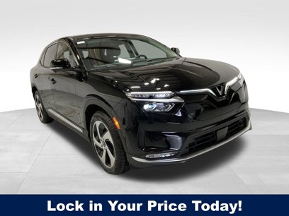 New 2025 VinFast VF 8 Eco