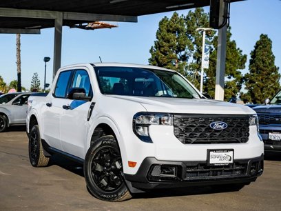 New 2025 Ford Maverick XLT w/ XLT Luxury Package