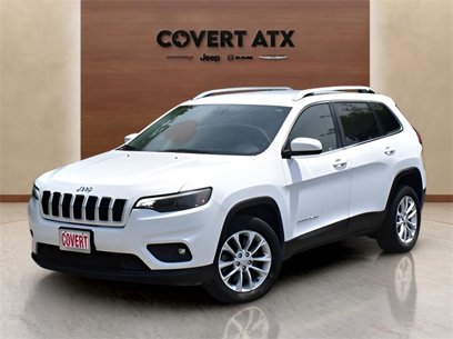 Used 2019 Jeep Cherokee Latitude w/ Popular Appearance Group