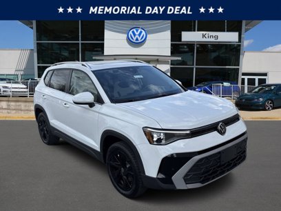 New 2025 Volkswagen Taos SE