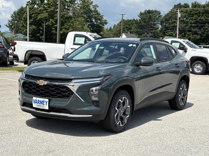 New 2025 Chevrolet Trax LT w/ LT Convenience Package