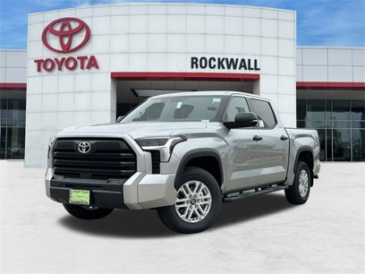 New 2025 Toyota Tundra SR5 w/ SR5 Convenience Package