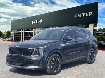 Used 2025 Kia Sorento S