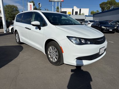 Used 2020 Chrysler Voyager L