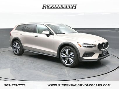 Used 2024 Volvo V60 B5 Cross Country Plus