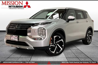 Used 2024 Mitsubishi Outlander SE