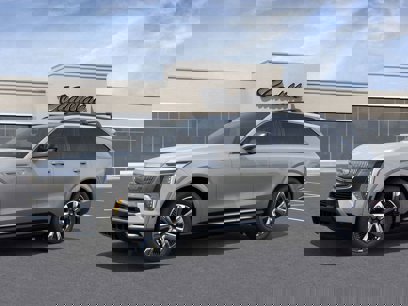 New 2025 Cadillac Escalade IQ Luxury 2