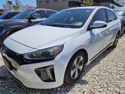 Used 2017 Hyundai Ioniq Limited w/ Limited Ultimate Package 02
