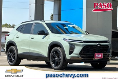 New 2025 Chevrolet Trax ACTIV w/ Driver Confidence Package