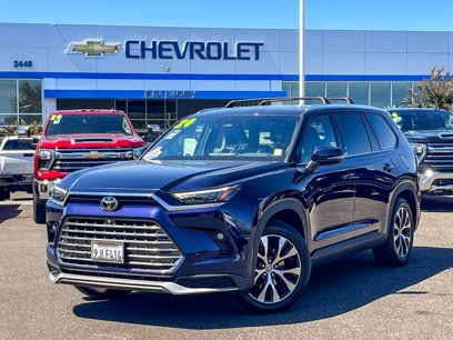 Used 2024 Toyota Grand Highlander AWD Hybrid