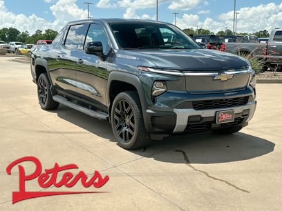 New 2025 Chevrolet Silverado EV LT w/ LPO, Dark Package Plus