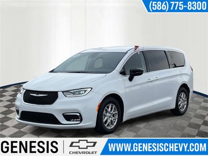 Used 2024 Chrysler Pacifica Touring-L